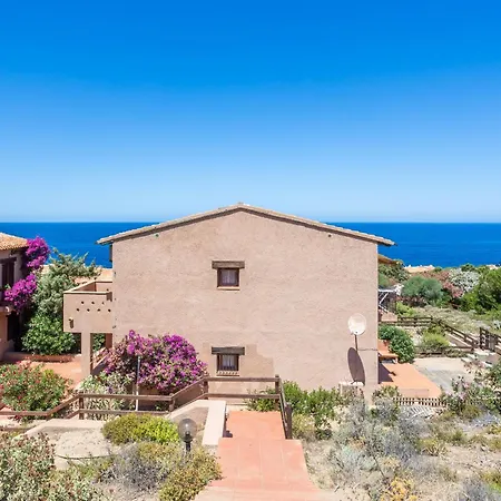 Casa Carlotta In * Costa Paradiso